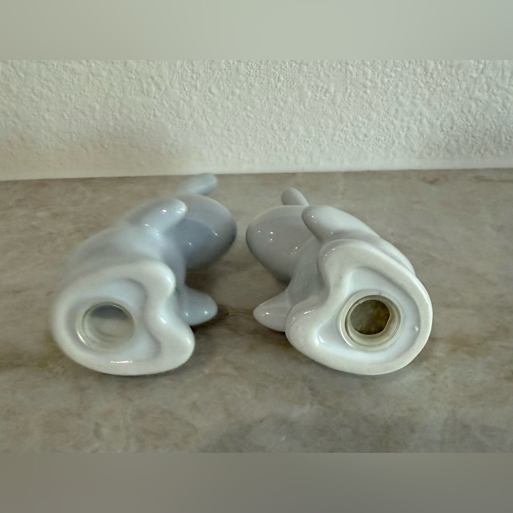 🐰🐰 White Ceramic Bunny Rabbit Salt and Pepper Shakers 🐇🐇 - Picture 6 of 8